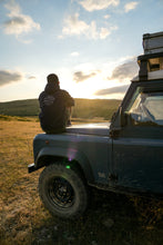 将图片加载到图库查看器,Born to Roam Hoodie