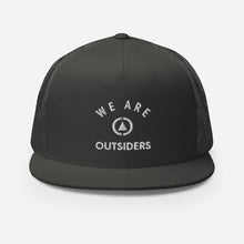 将图片加载到图库查看器,Outsiders Trucker Cap