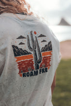将图片加载到图库查看器,Roam Free Unisex T