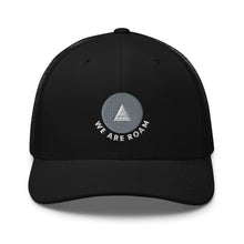 将图片加载到图库查看器,Globe Trucker Cap