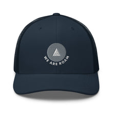 将图片加载到图库查看器,Globe Trucker Cap