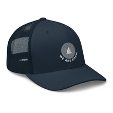 将图片加载到图库查看器,Globe Trucker Cap