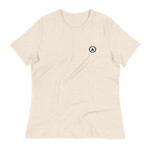 将图片加载到图库查看器,Born to Roam Women's T